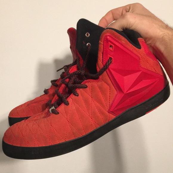 lebron street shoes
